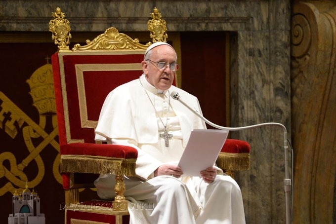Pope urges Catholics to ‘unite spiritually’ in praying rosary Thursday